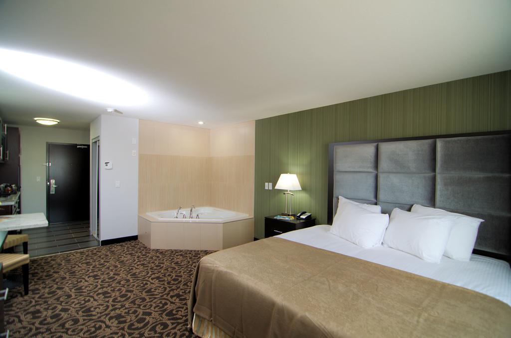 Paradise Inn And Suites Redwater Extérieur photo