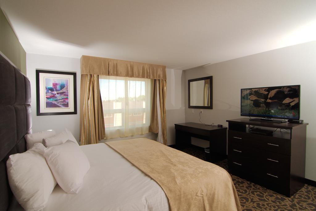 Paradise Inn And Suites Redwater Extérieur photo