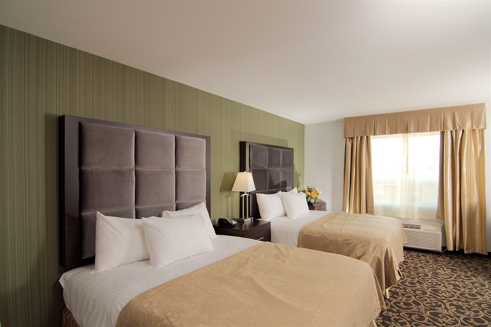 Paradise Inn And Suites Redwater Extérieur photo
